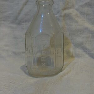 Vintage Pryrex 4oz Glass Nursing Bottle Made In The USA